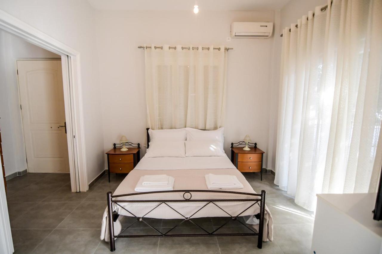 Anna Apartment Preveza Exterior photo